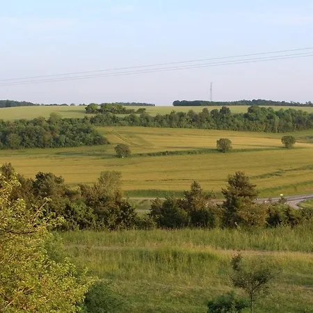 Des Preaux In Near Giverny Vakantiehuis