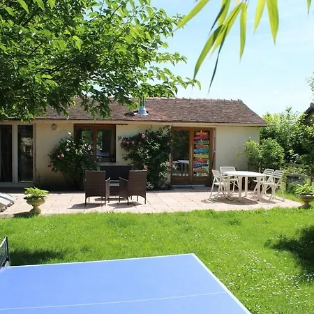 度假居 Des Preaux In Near Giverny